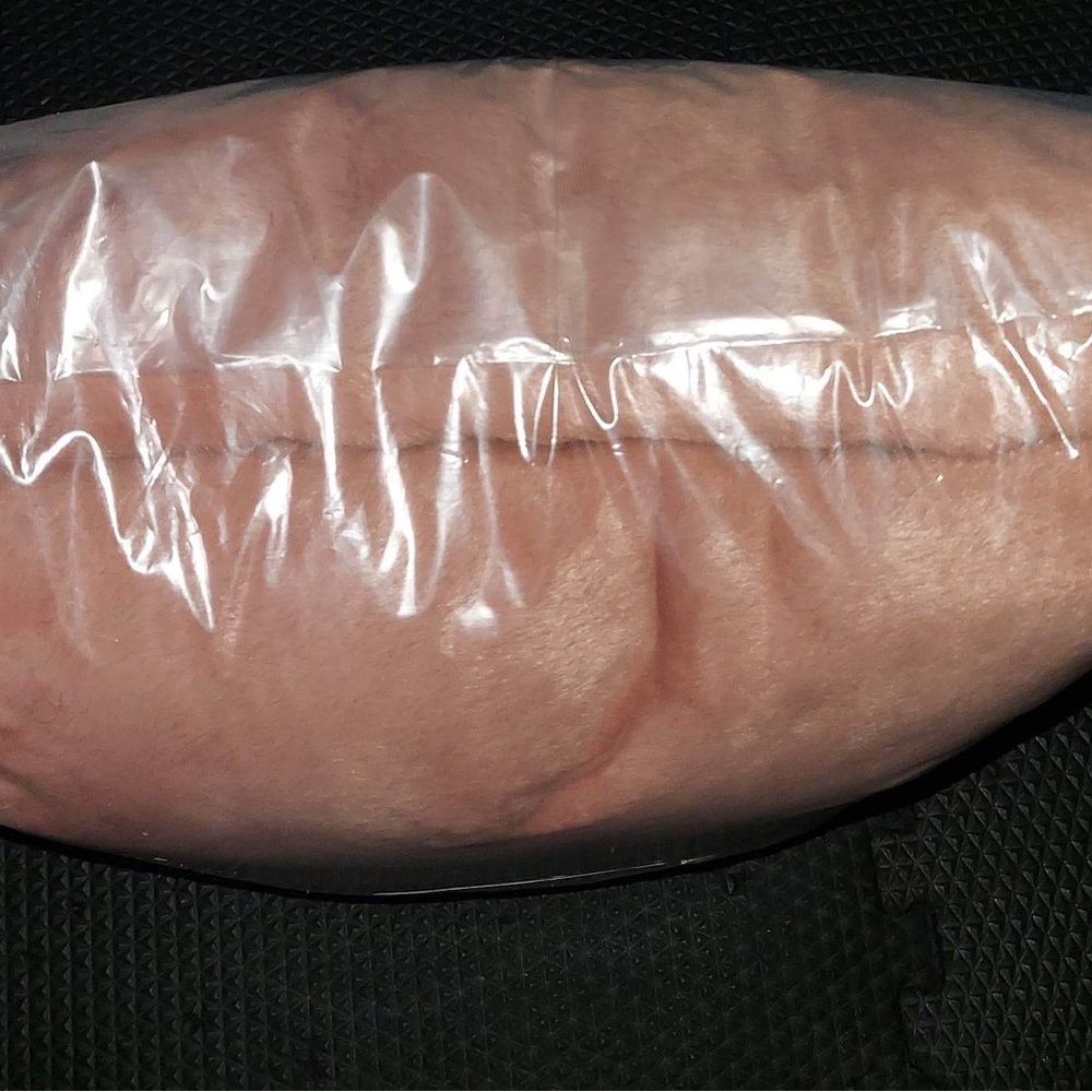 Victoria Secret Faux Fur Blanket NIP - Picture 6 of 6